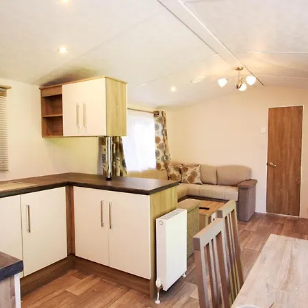 Apartment Schönes Tinyhouse In Ostseenähe 13km - Sehr Ruhige Dorflage