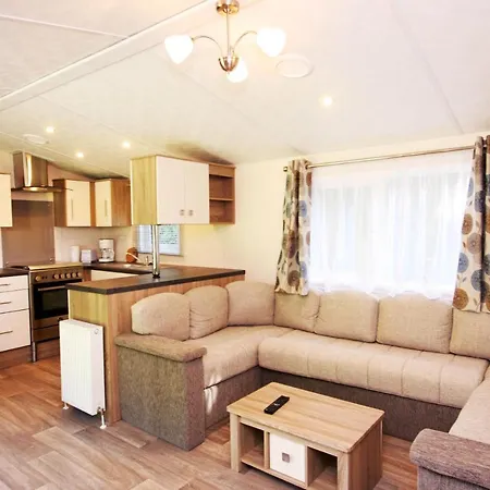 Apartment Schönes Tinyhouse In Ostseenähe 13km - Sehr Ruhige Dorflage